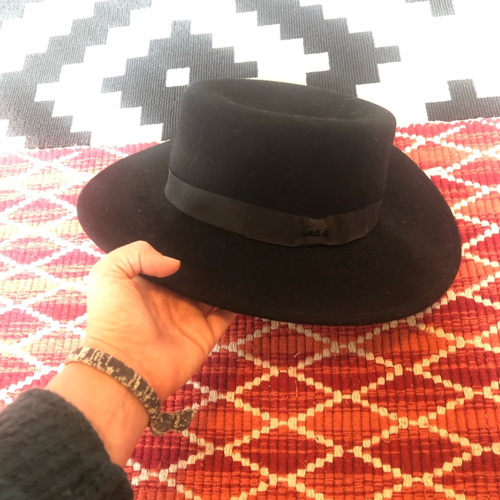 Black Wool Hat - image 3